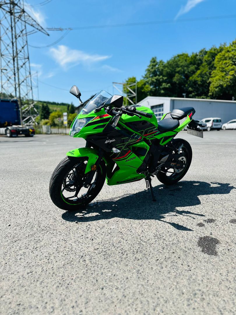 Kawasaki Ninja 125